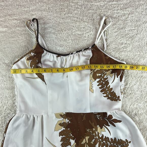 Waltah Clarke Hawaiian Deweese style white and brown floral maxi dress, size 16 - Picture 5 of 9